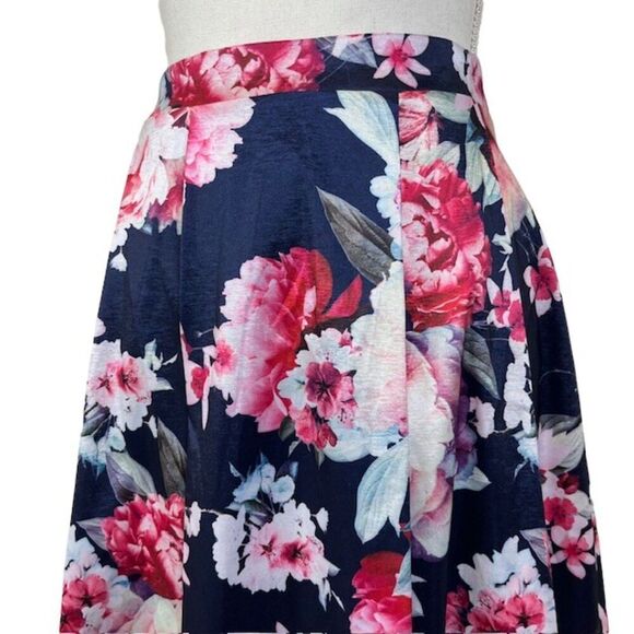 PROMGIRL Formal Maxi Skirt Lined Navy Floral Print Side Zipper Size Medium - Picture 2 of 11